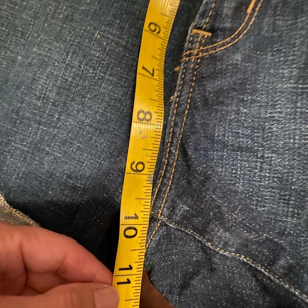 Levi’s shorts - Picture 4 of 8